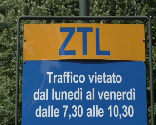 Torino, dall’11 al 23 agosto sosta gratis in zona blu